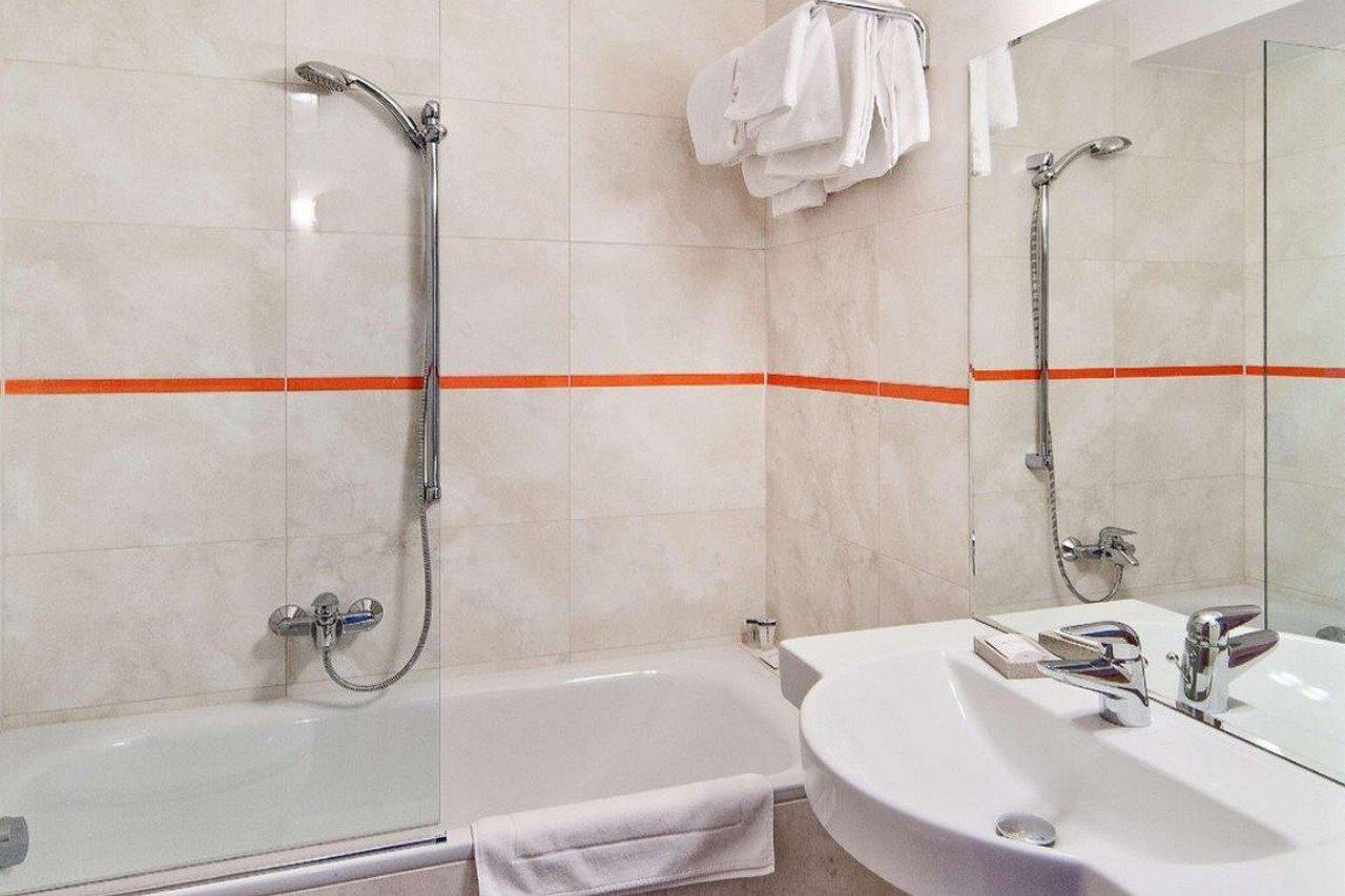 Hotel Poleczki Warsaw Airport Extérieur photo