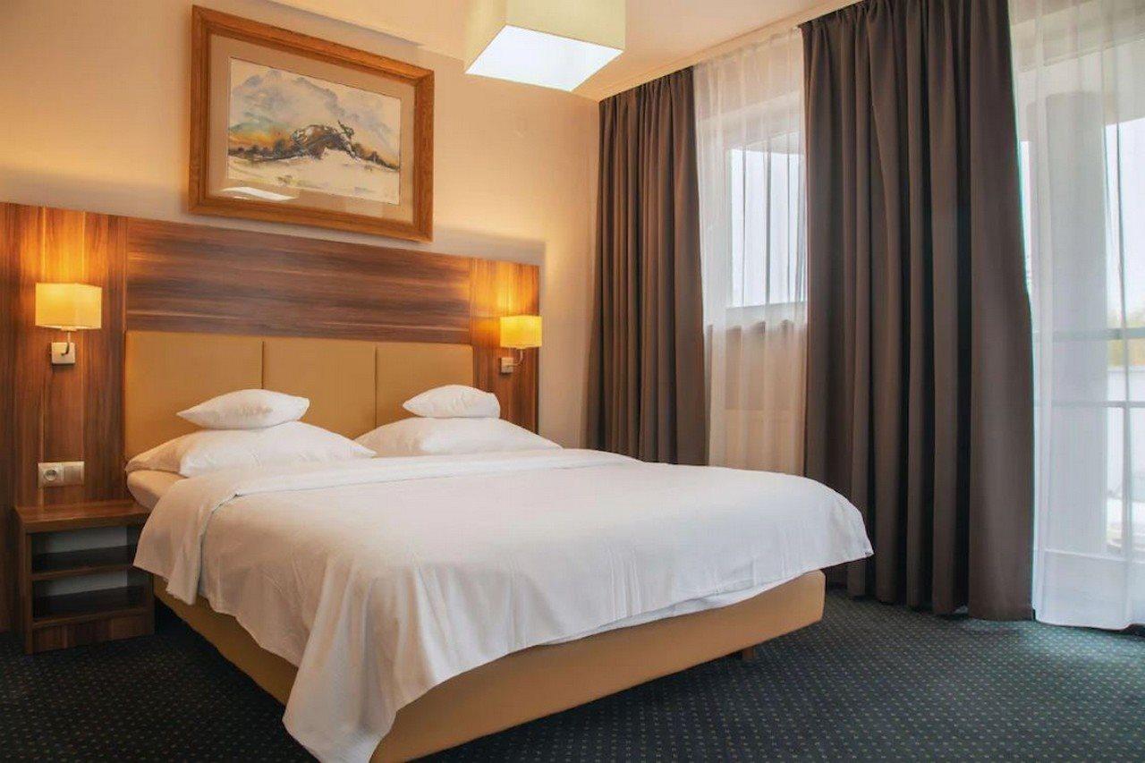 Hotel Poleczki Warsaw Airport Extérieur photo